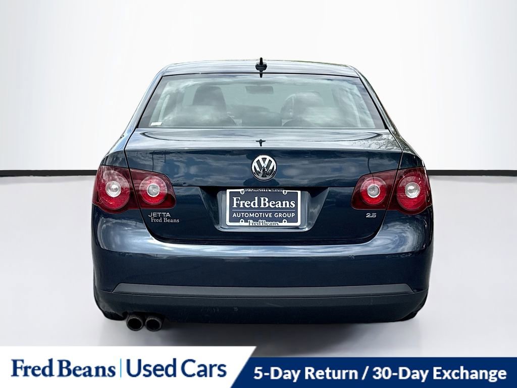 Used 2009 Volkswagen Jetta SE FWD image 6