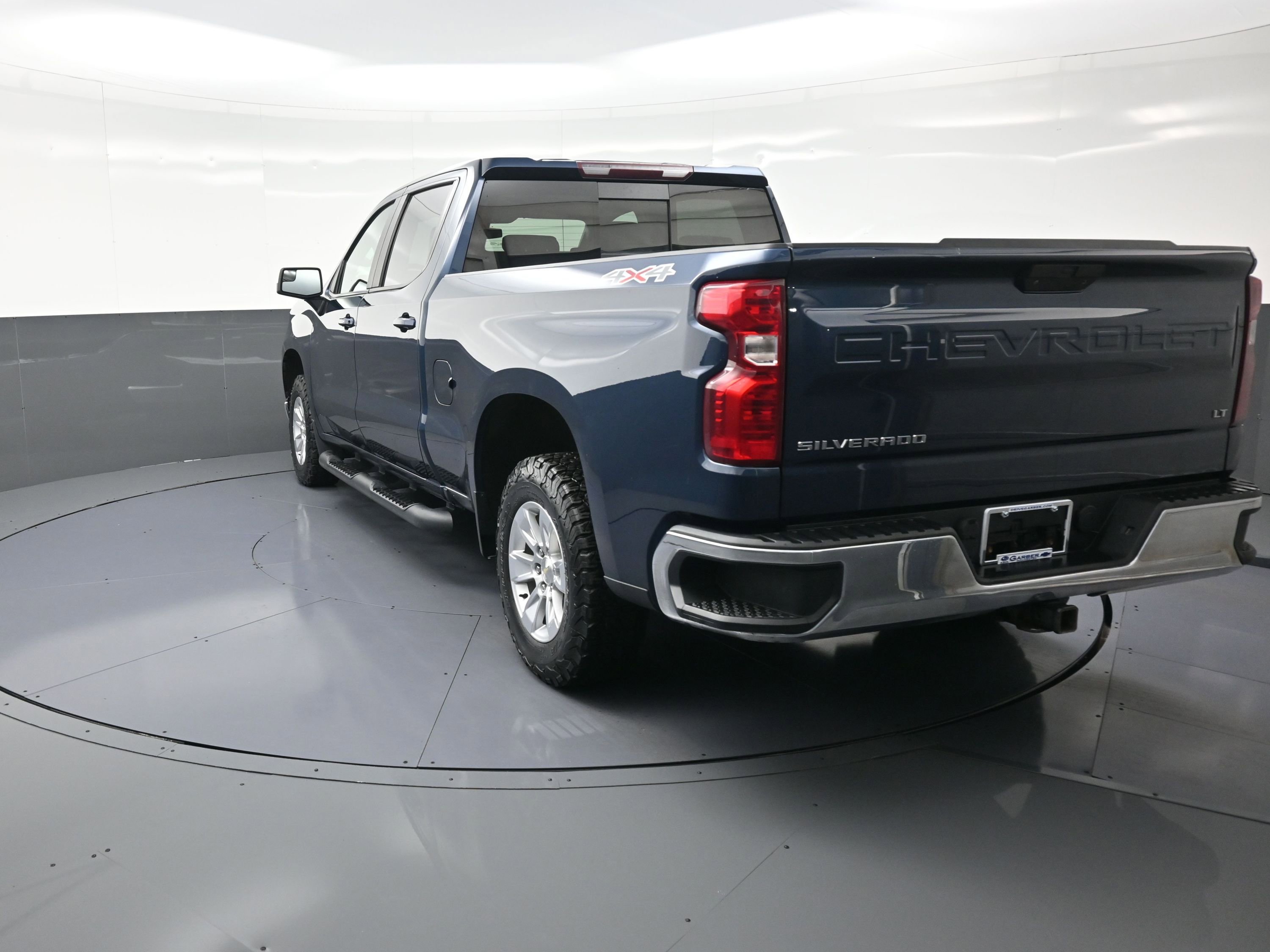 Used 2020 Chevrolet Silverado 1500 LT w/ Convenience Package image 5