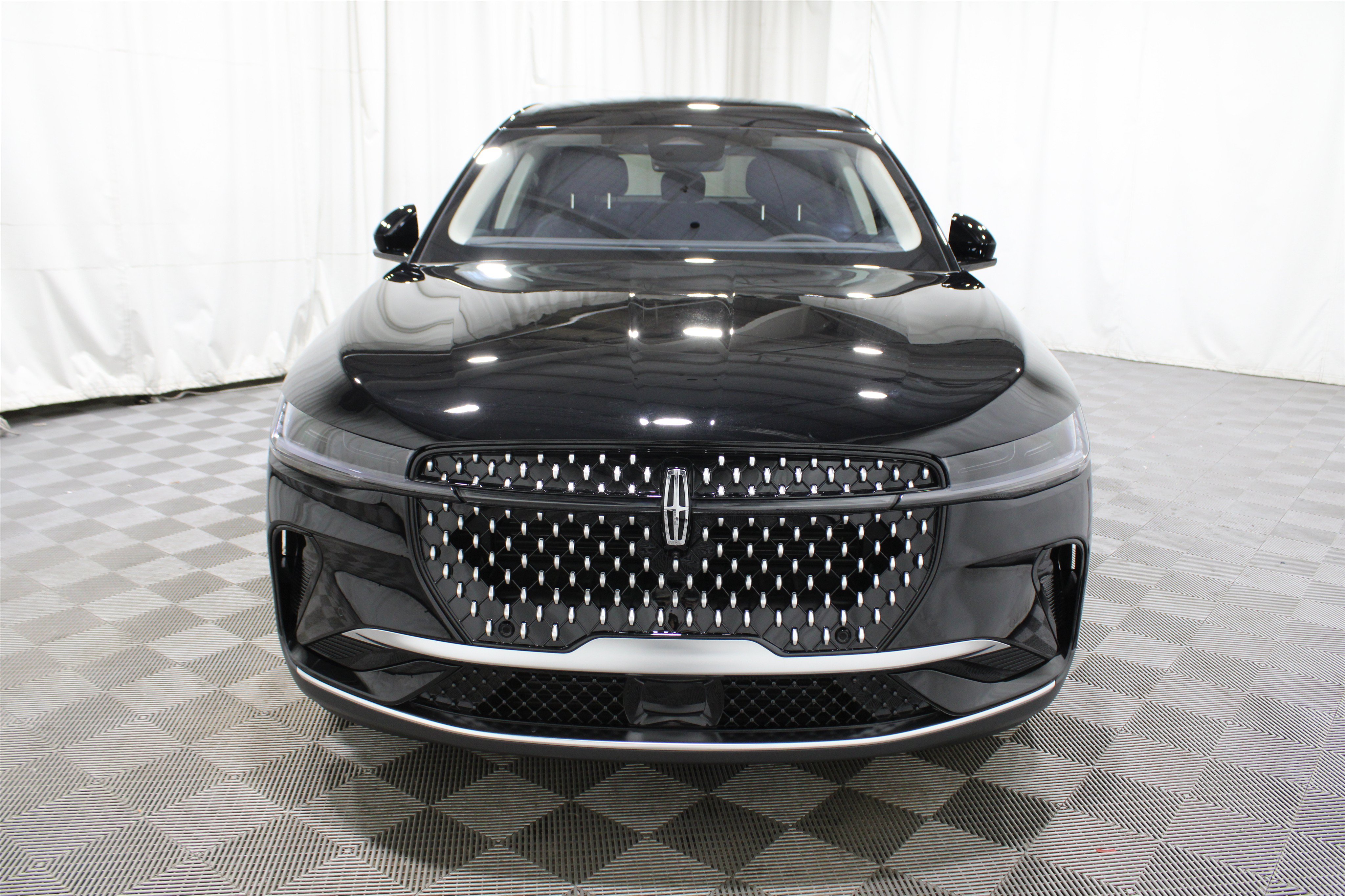 New 2026 Lincoln Nautilus Premier AWD/4WD image 36