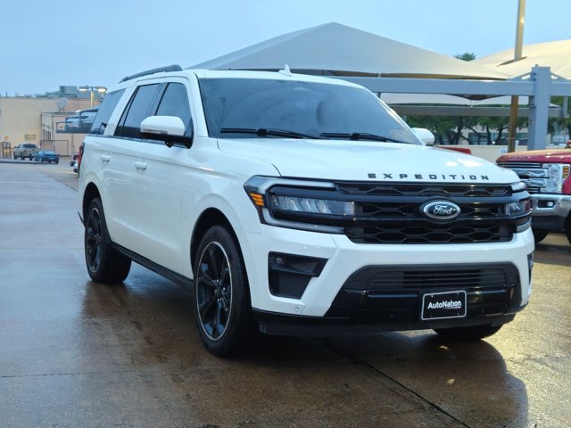 Used 2023 Ford Expedition Limited RWD video 3