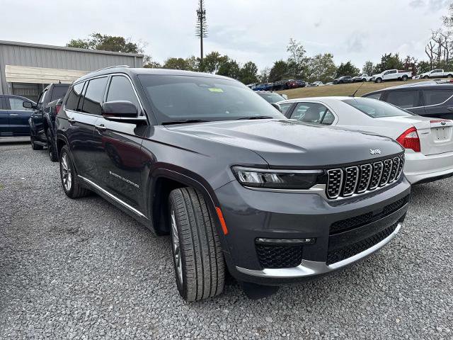 Used 2025 Jeep Grand Cherokee L Summit w/ Advanced Protech Group IV image 3