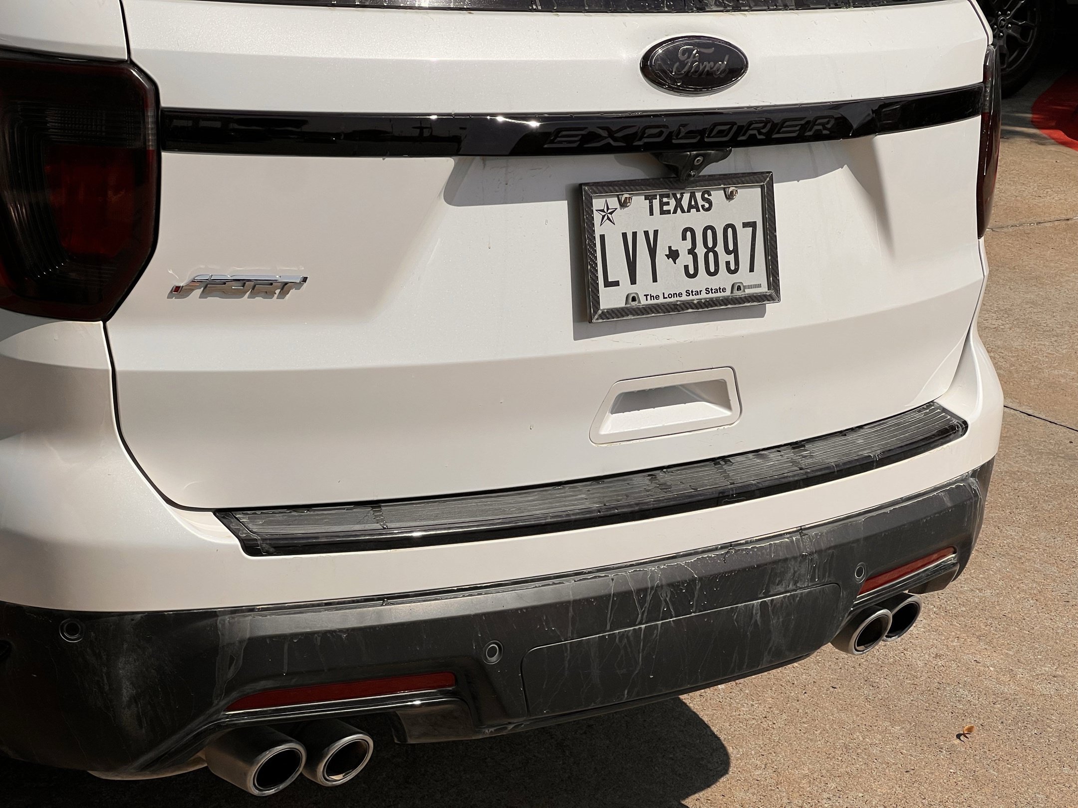 Used 2018 Ford Explorer Sport w/ Equipment Group 401A AWD/4WD image 7