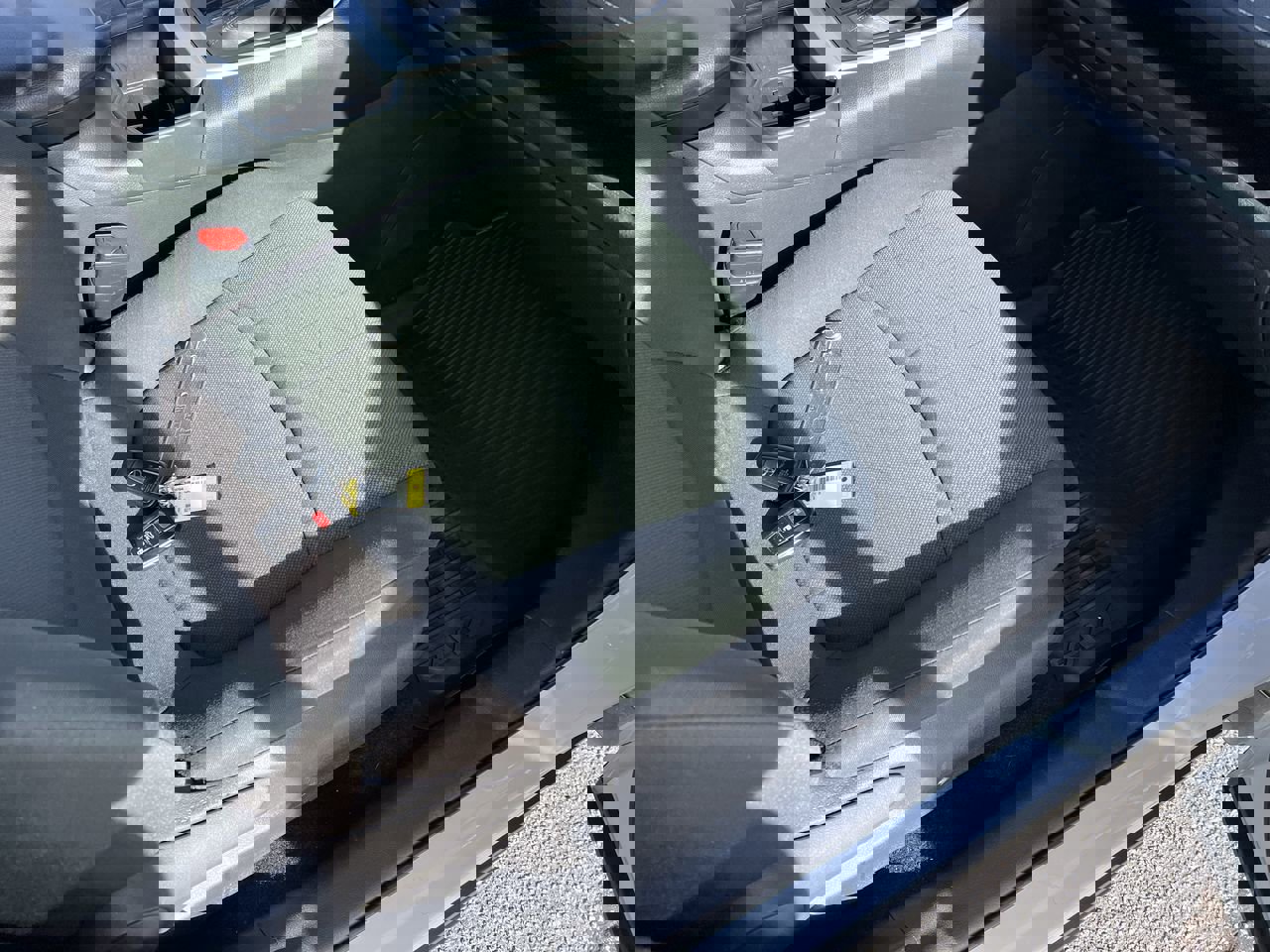 Used 2024 Toyota RAV4 XLE image 34