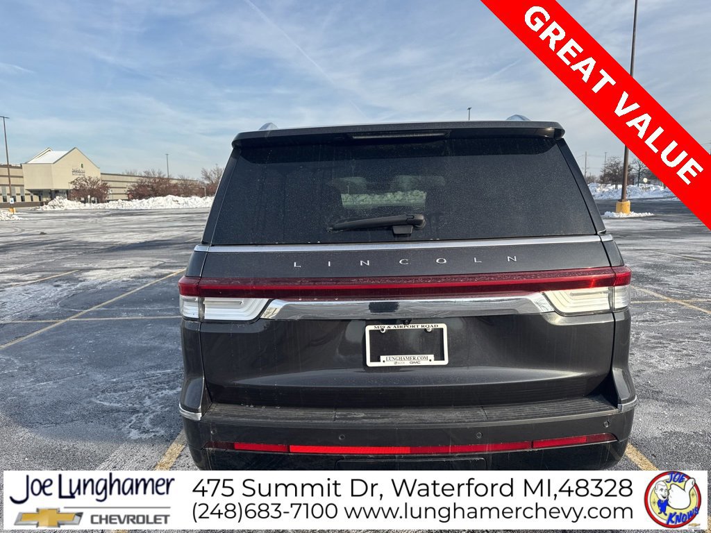 Used 2023 Lincoln Navigator Reserve image 5