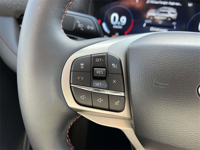 New 2025 Ford Explorer Active w/ Active Comfort Package image 17