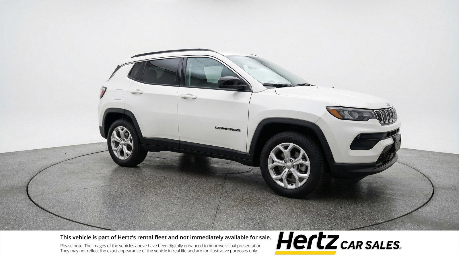Used 2025 Jeep Compass Latitude image 1