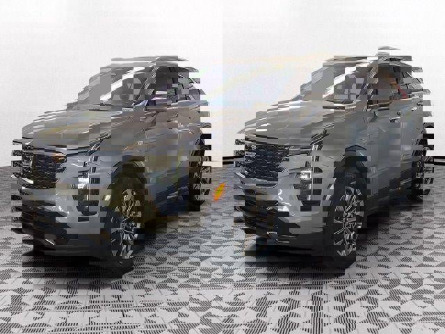 Certified 2024 Cadillac XT4 Premium Luxury w/ Cold Weather Package image 3