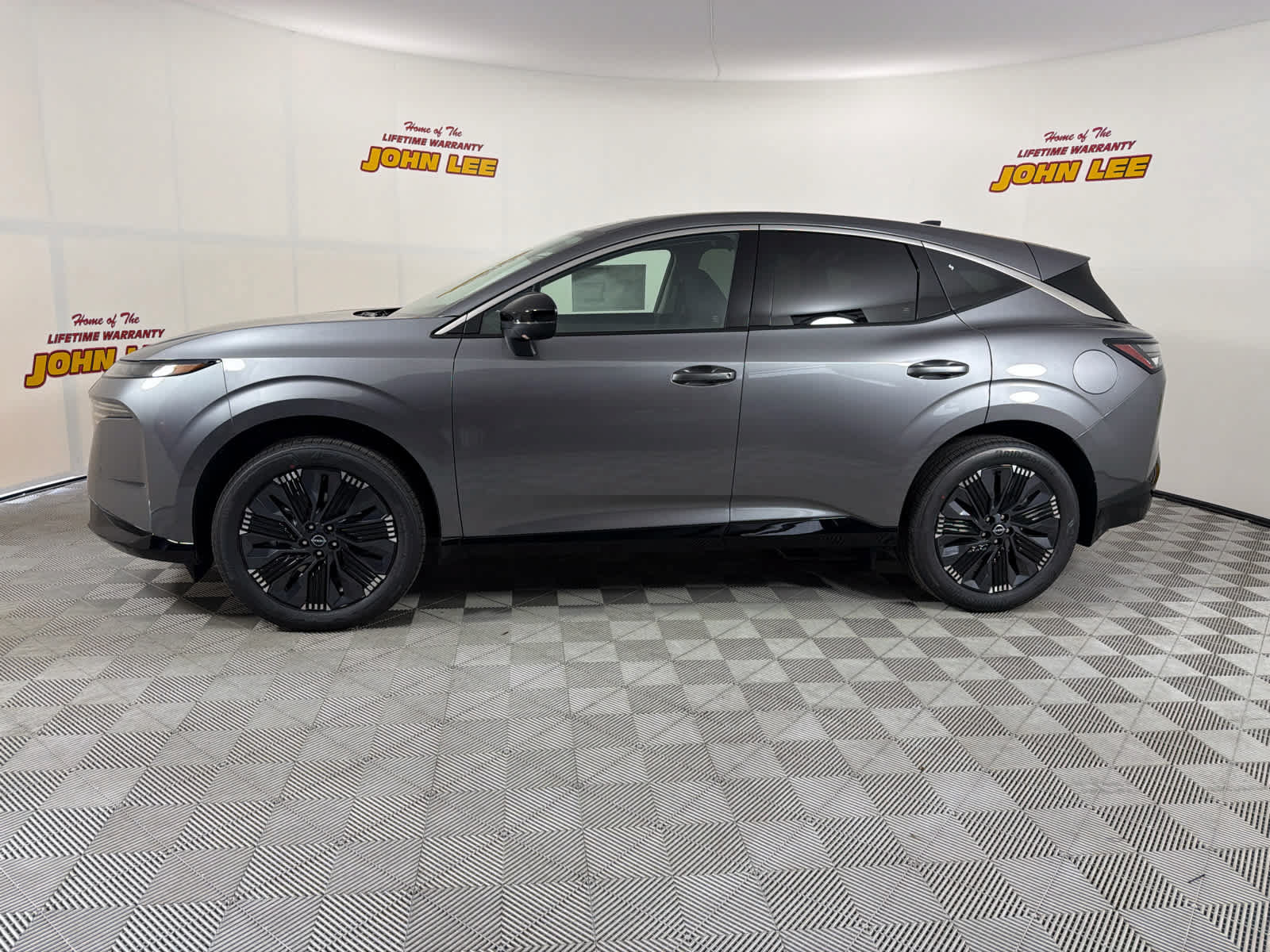 New 2026 Nissan Murano Platinum w/ Cargo Package AWD/4WD image 2