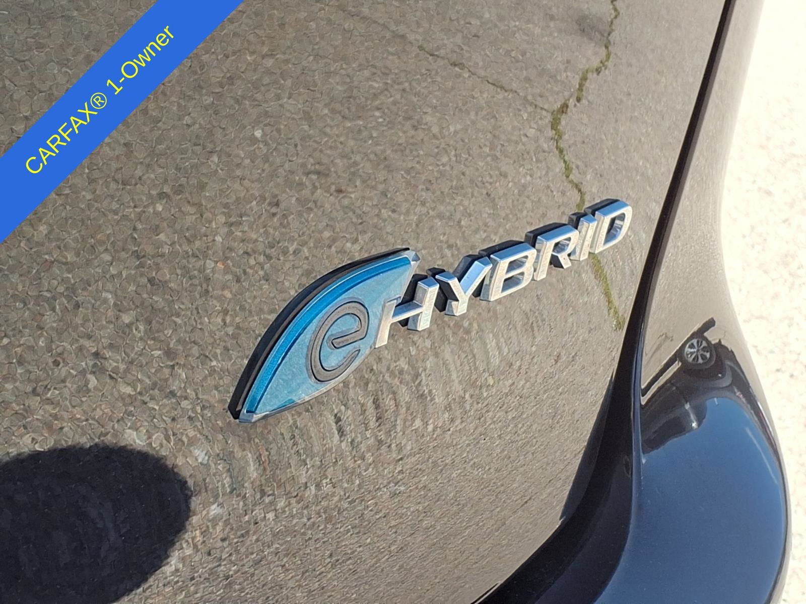 Used 2017 Chrysler Pacifica Premium FWD image 11