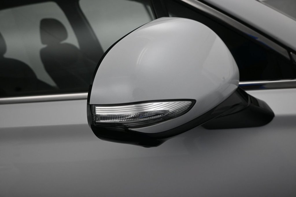 Used 2023 Hyundai Santa Fe SEL Premium AWD/4WD image 48