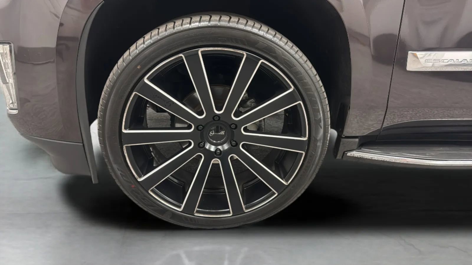 Used 2016 Cadillac Escalade Premium AWD/4WD image 27