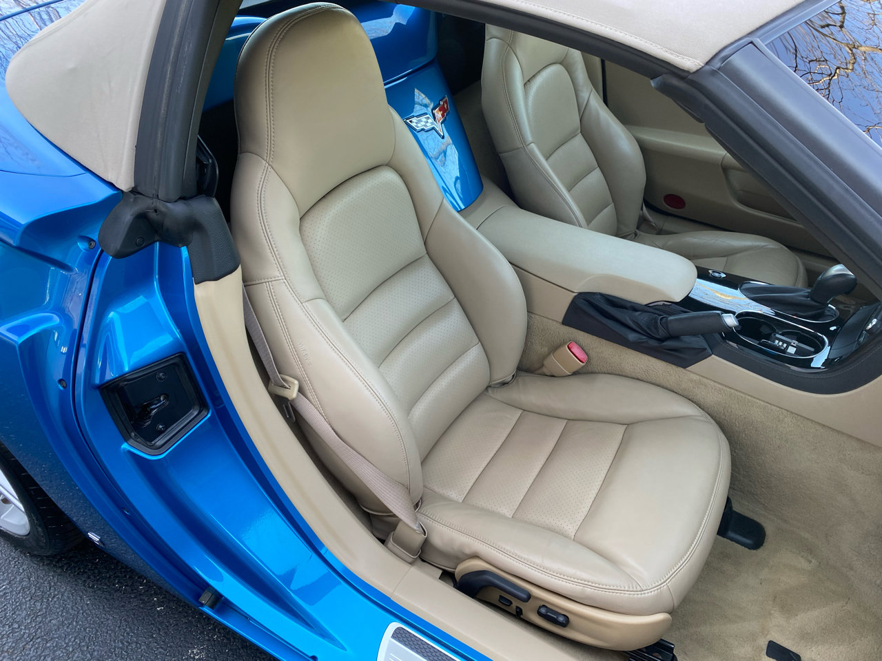 Used 2009 Chevrolet Corvette Convertible w/ Preferred Equipment Group image 29