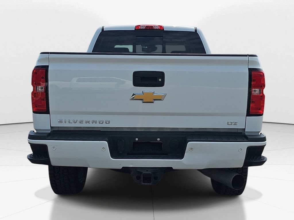 Used 2018 Chevrolet Silverado 2500 LTZ w/ Duramax Plus Package AWD/4WD image 7