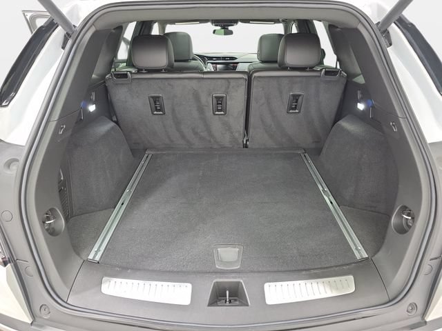 Certified 2024 Cadillac XT5 Premium Luxury AWD/4WD image 32