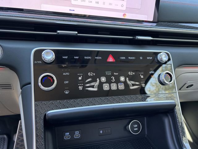 New 2025 Genesis GV80 3.5T e-SC image 25