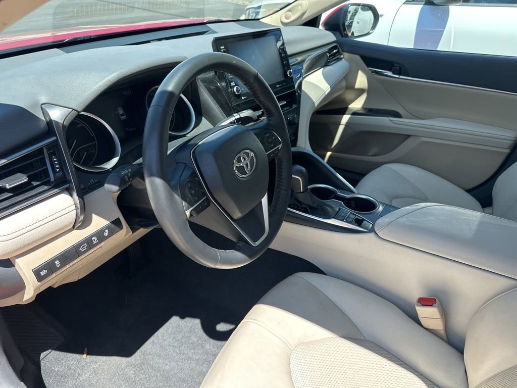 Used 2023 Toyota Camry XLE image 24