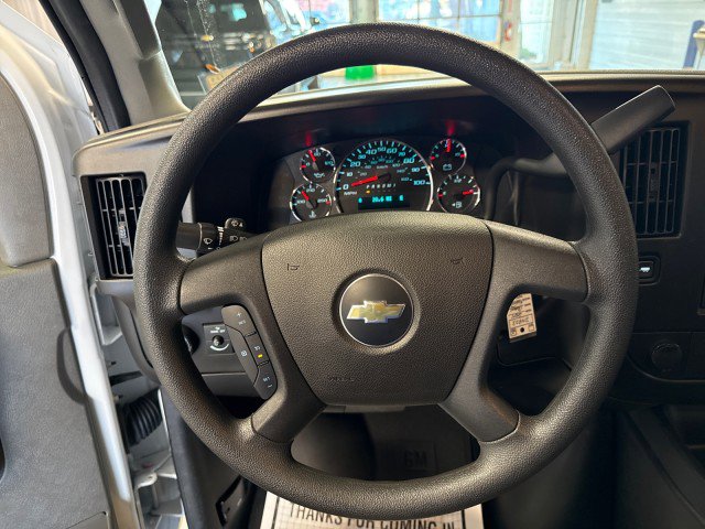 Used 2024 Chevrolet Express 3500 LT w/ LT Preferred Equipment Group image 18