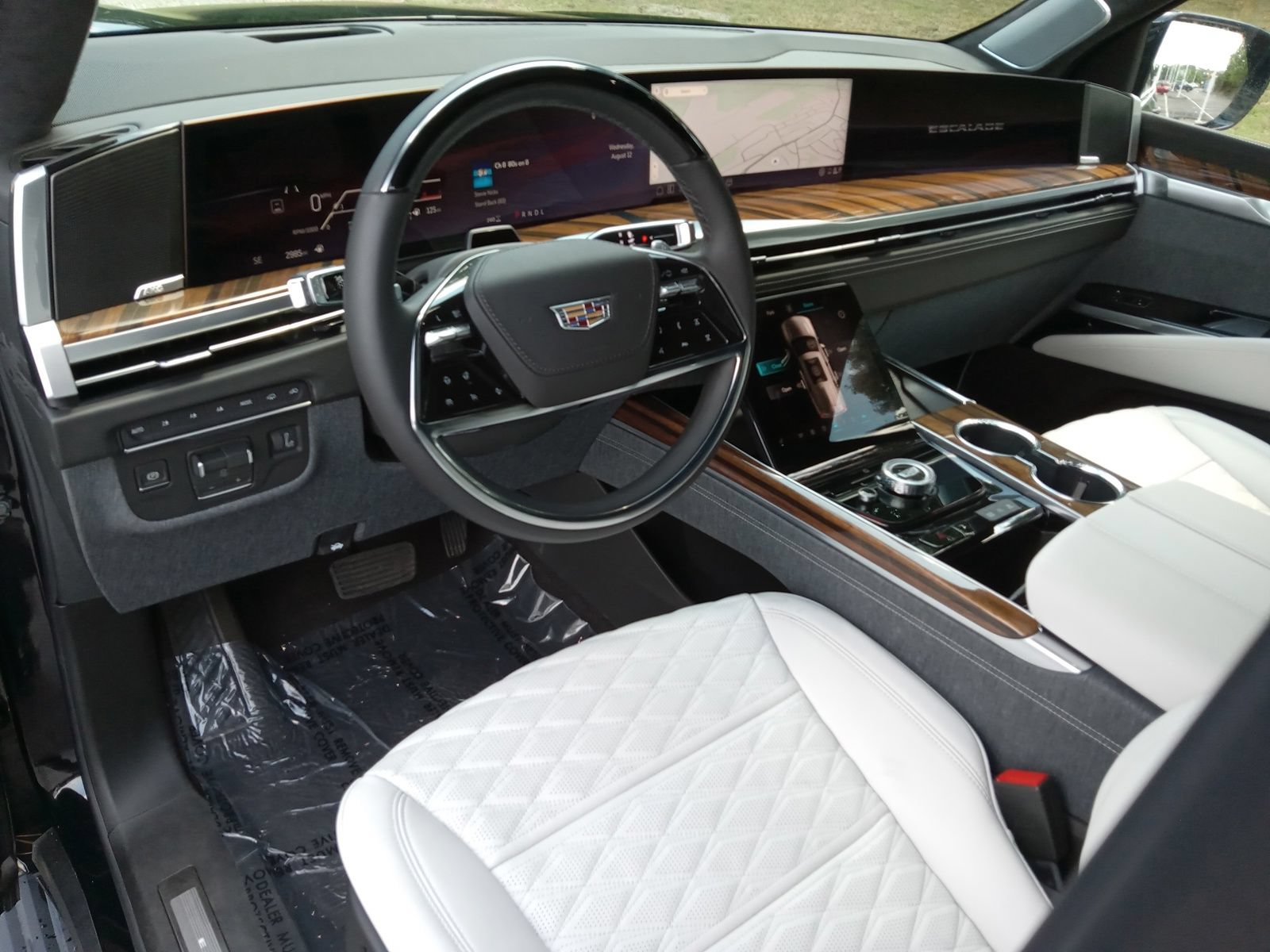 Used 2026 Cadillac Escalade Platinum Sport AWD/4WD image 12
