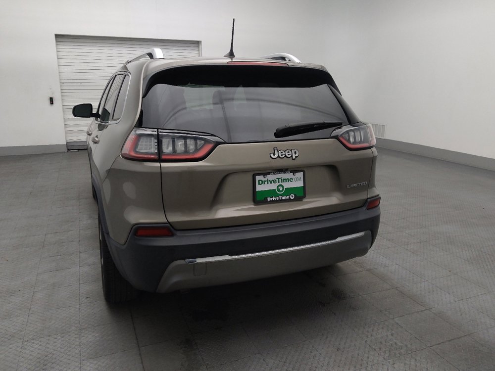 Used 2019 Jeep Cherokee Limited FWD image 6