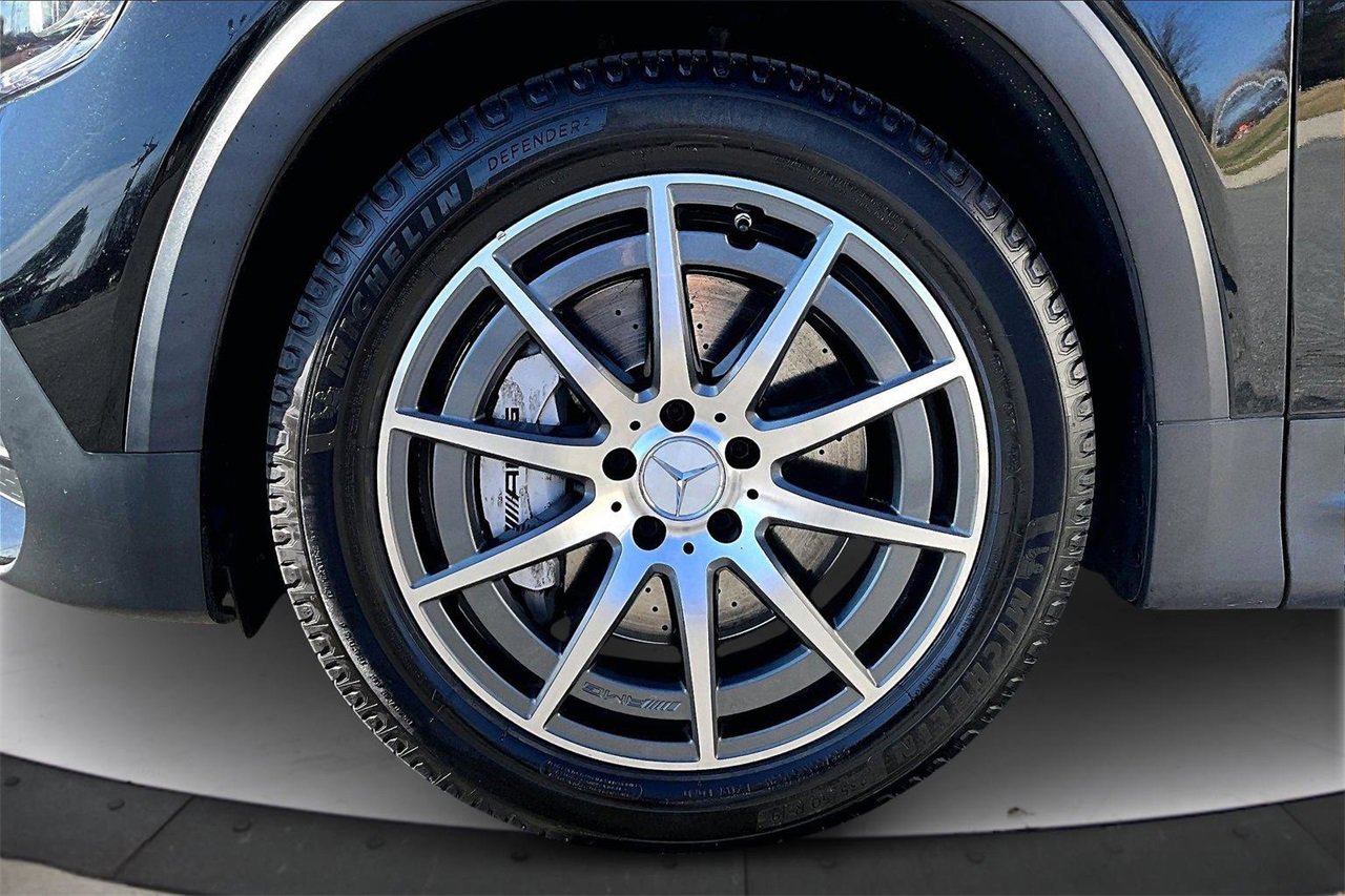 Used 2022 Mercedes-Benz GLB 35 AMG 4MATIC image 31