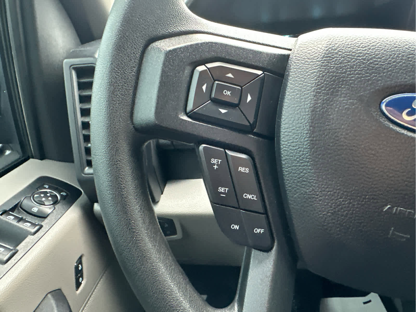 Used 2018 Ford F150 XL w/ Equipment Group 101A Mid image 19