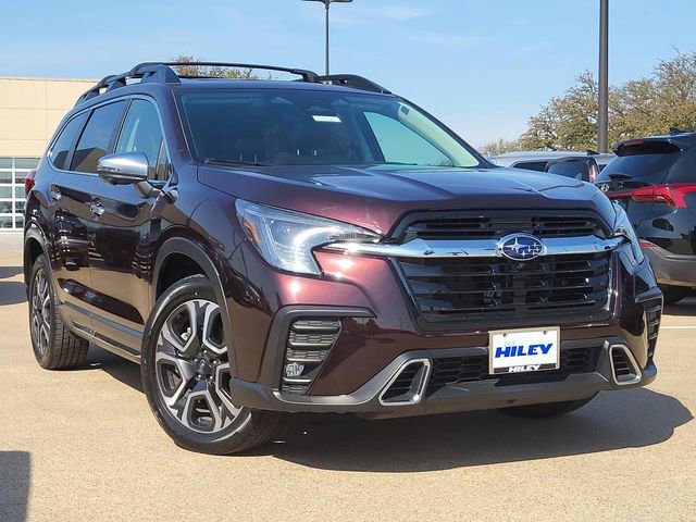 Used 2023 Subaru Ascent Touring image 1