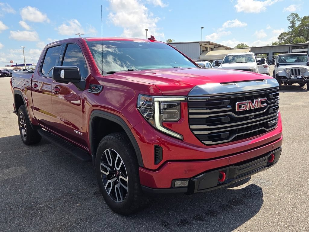 Used 2023 GMC Sierra 1500 AT4 w/ AT4 Preferred Package AWD/4WD image 17
