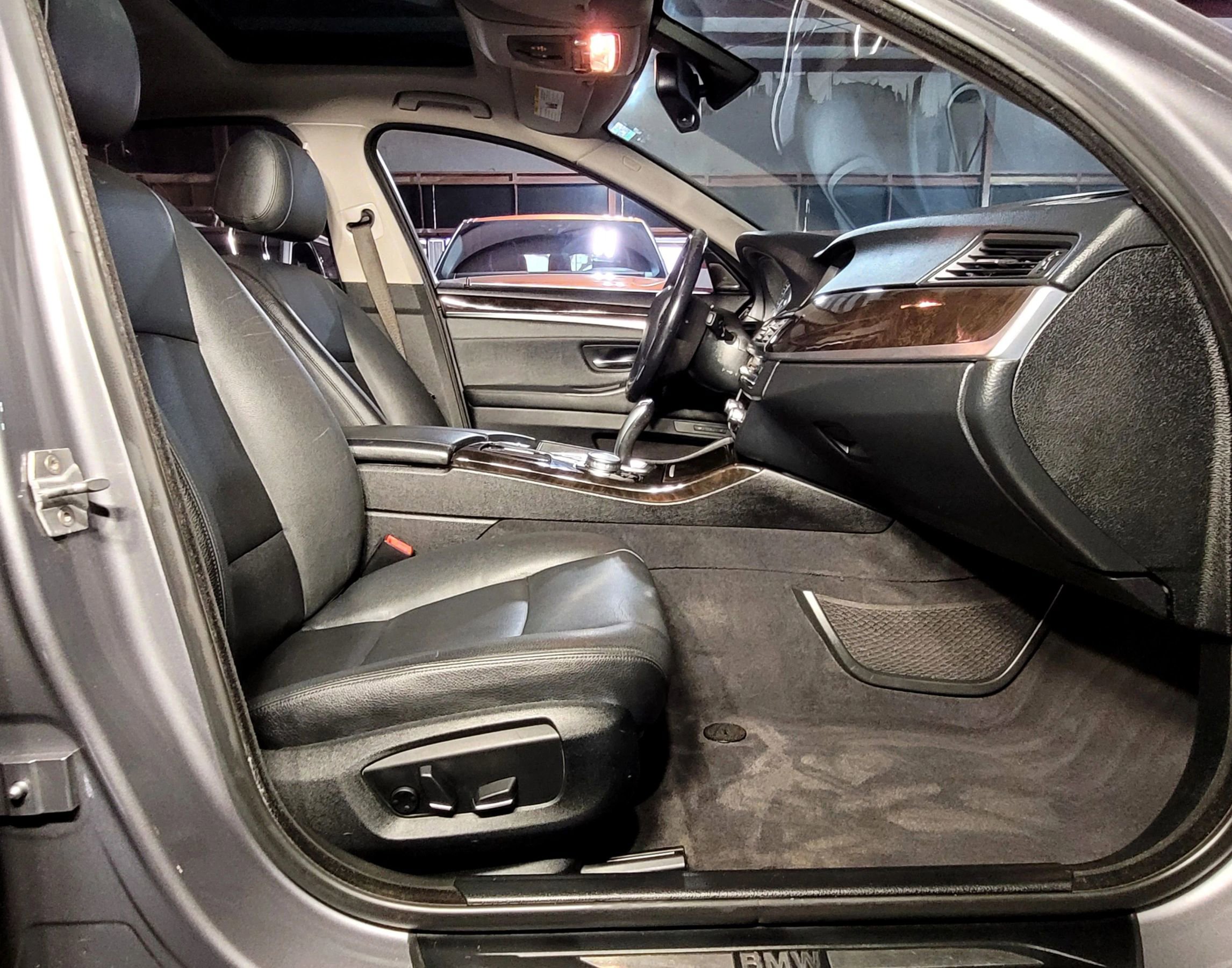 Used 2015 BMW 535i 535i Sedan 4D image 22