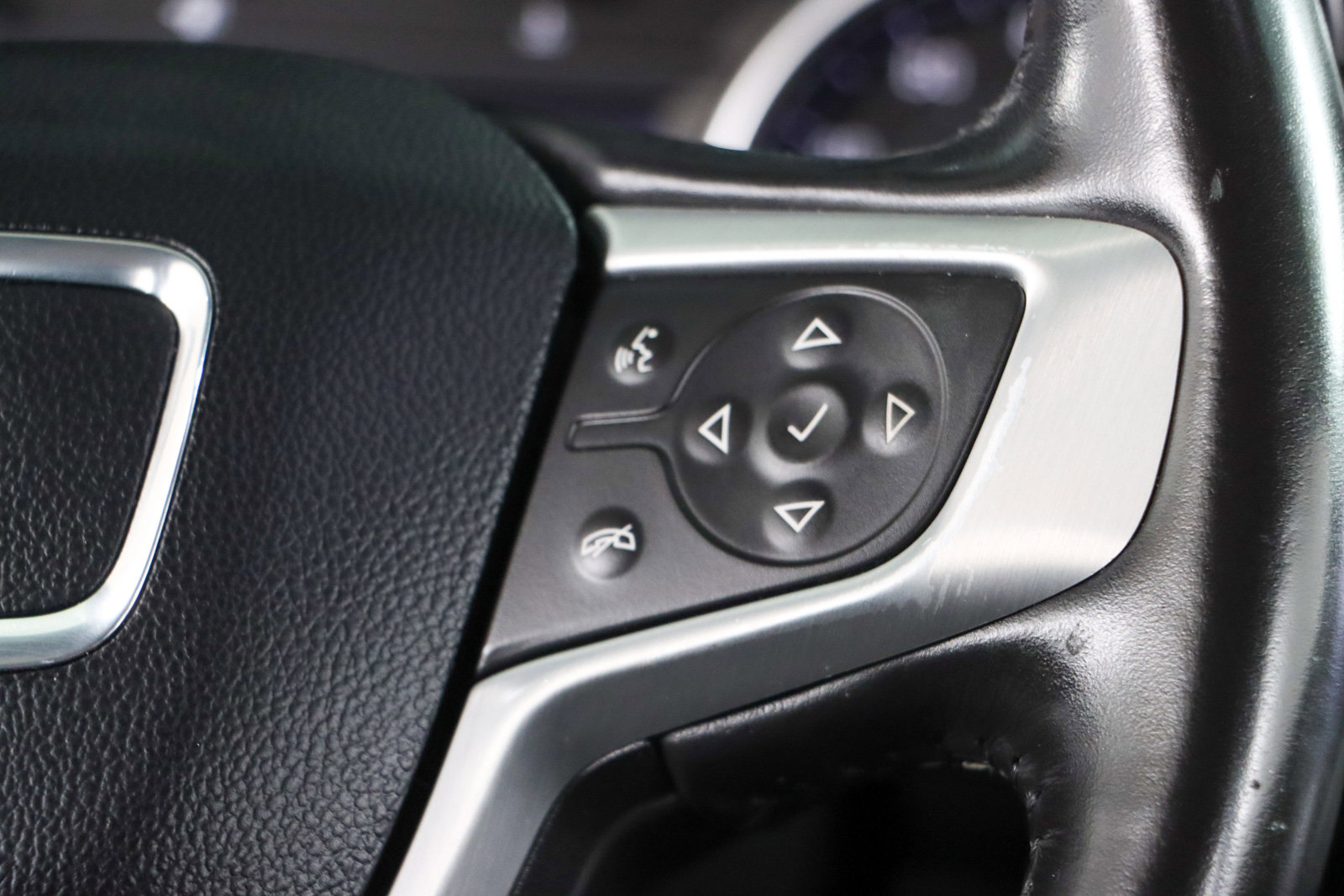 Used 2019 GMC Terrain SLT w/ Preferred Package image 12