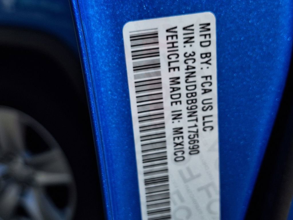 Used 2022 Jeep Compass Latitude AWD/4WD image 28