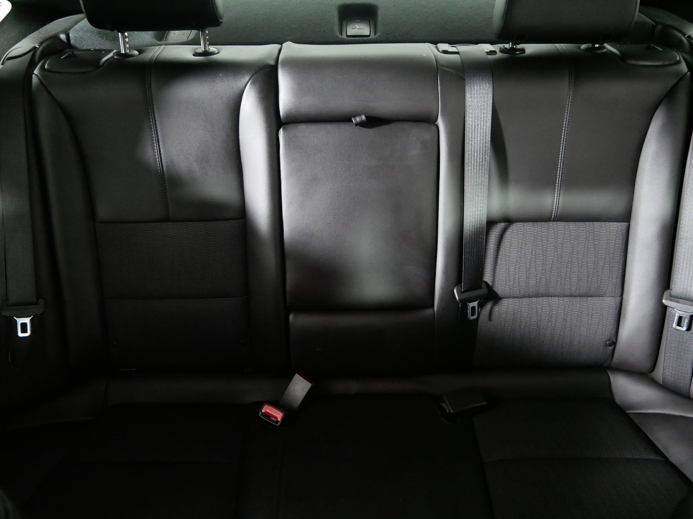 Used 2015 Chevrolet Impala LT w/ Convenience Package FWD image 13