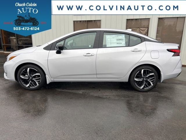 New 2025 Nissan Versa SR w/ Trunk Package image 11