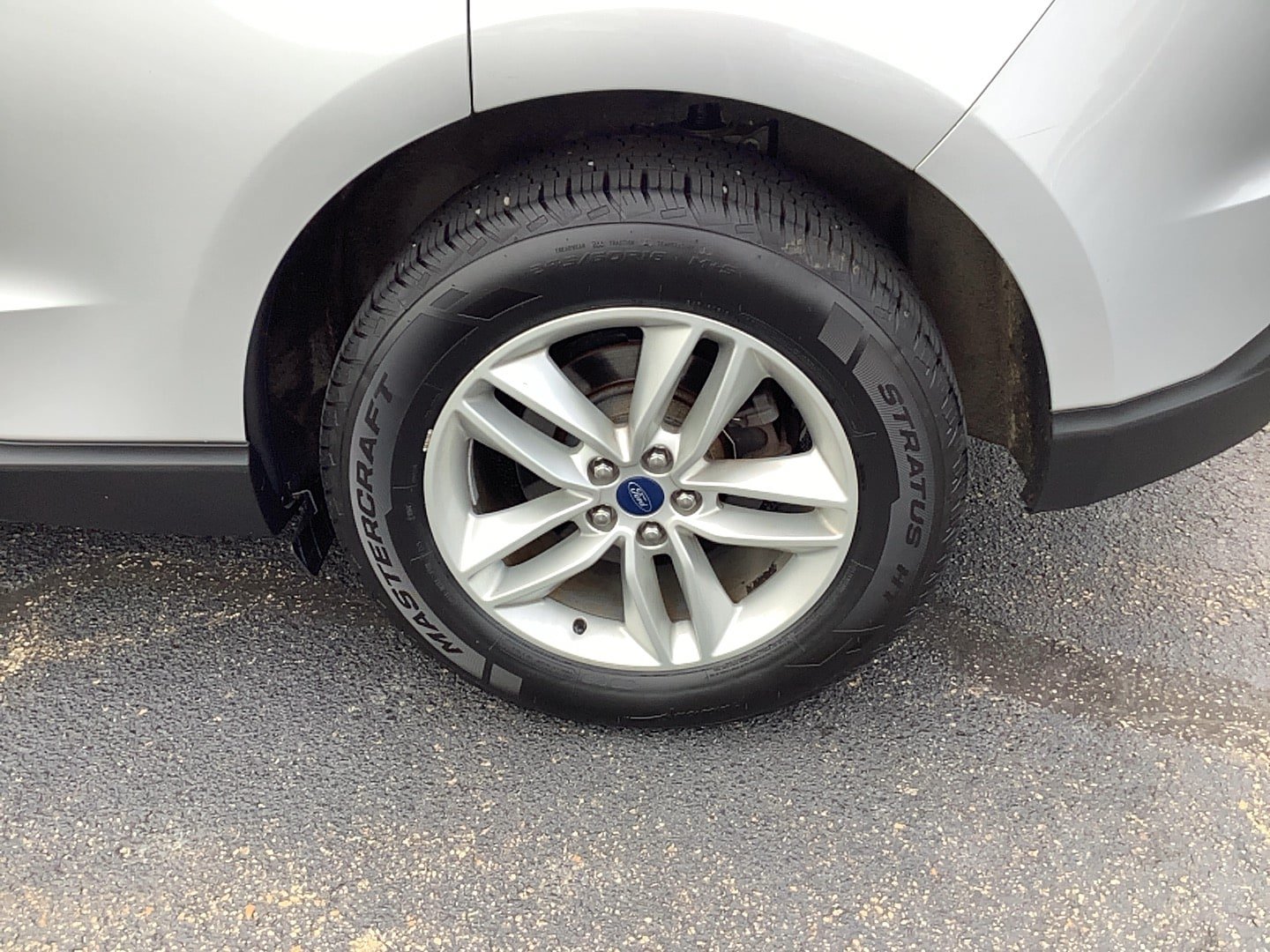 Used 2016 Ford Edge SEL AWD/4WD image 7