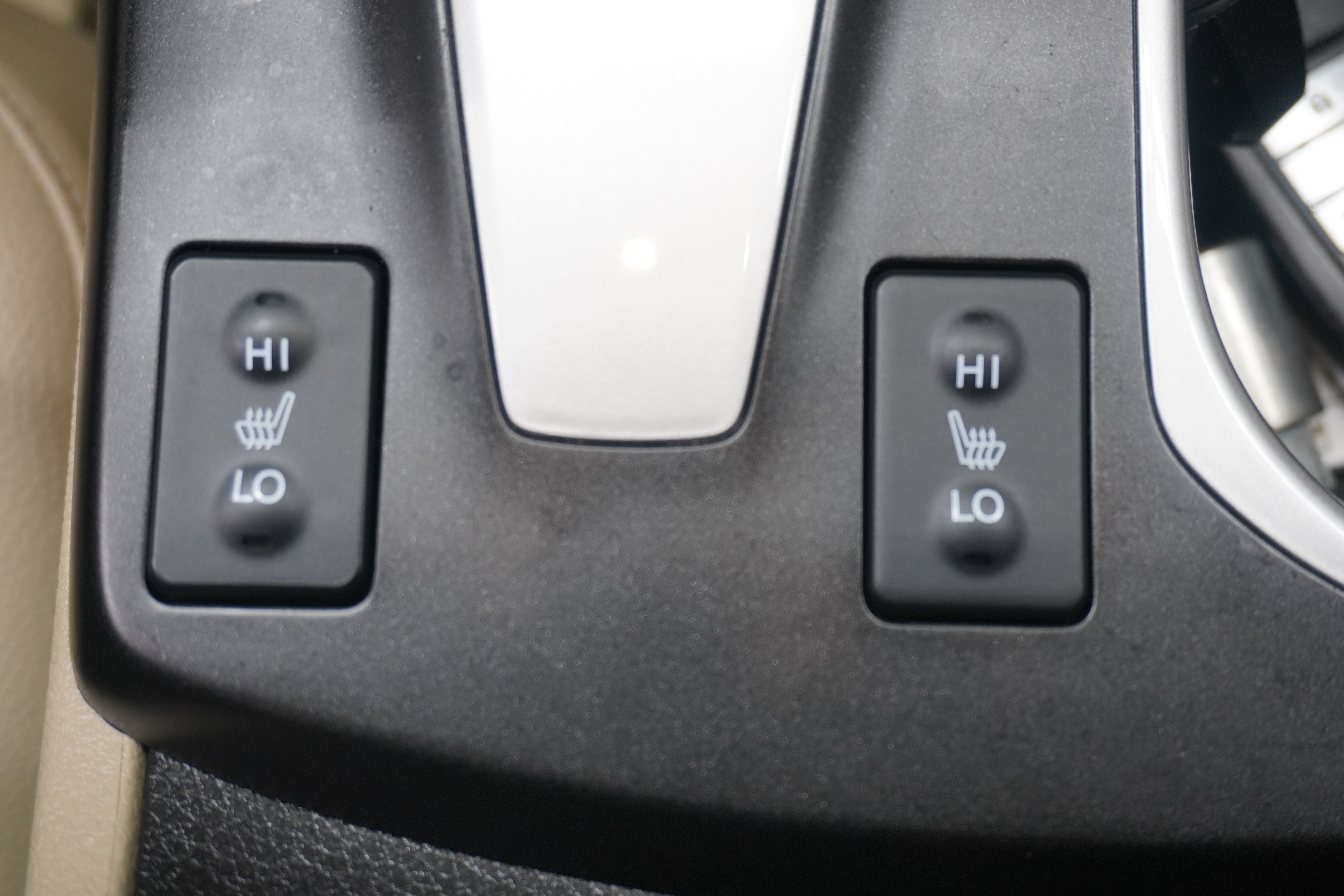 Used 2017 Acura RDX w/ Technology Package FWD image 25
