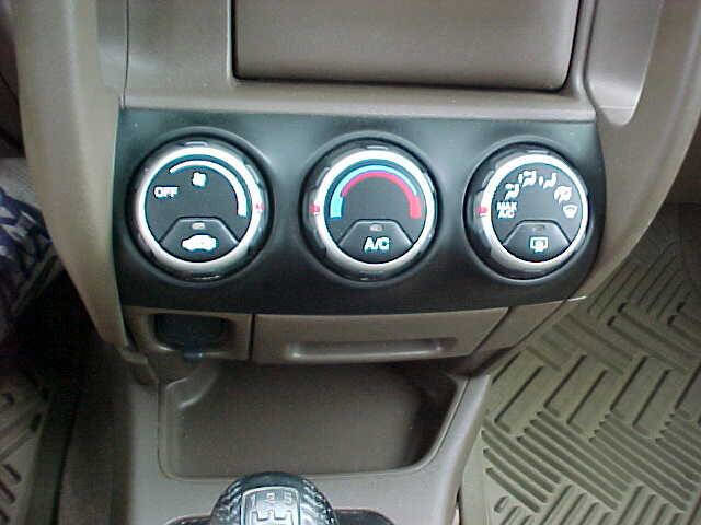 Used 2003 Honda CR-V EX image 33