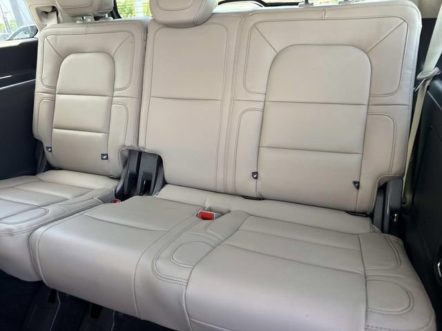 Used 2022 Lincoln Navigator Reserve image 17