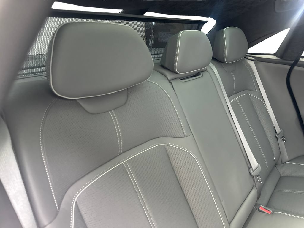 Used 2023 Lucid Air Grand Touring AWD/4WD image 40