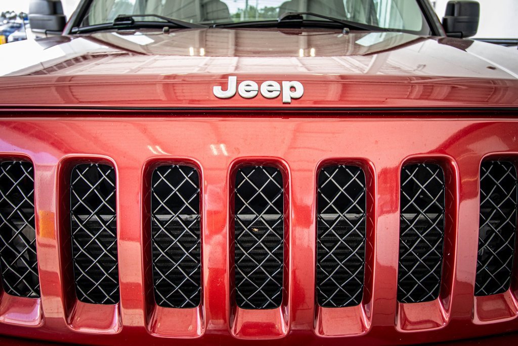 Used 2017 Jeep Patriot Latitude image 6