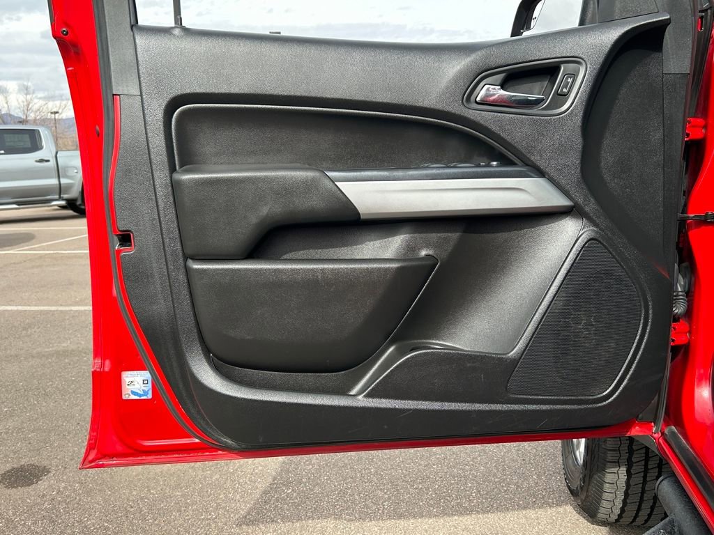 Used 2018 Chevrolet Colorado LT image 29