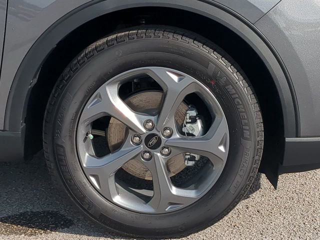 New 2026 Ford Escape ST-Line w/ Tech Pack #1 FWD image 25