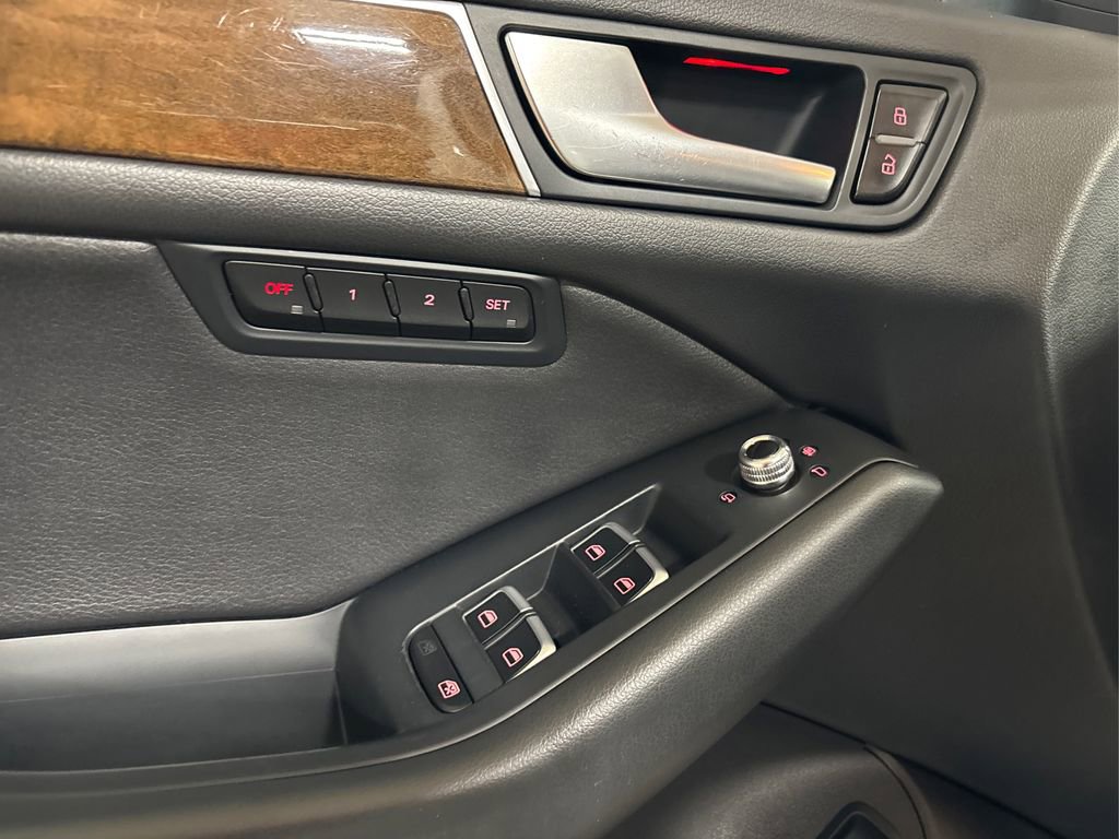 Used 2016 Audi Q5 2.0T Premium Plus w/ Technology Package image 23