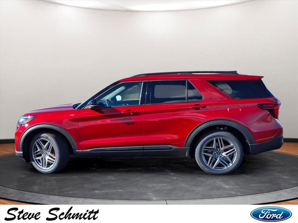 New 2026 Ford Explorer ST-Line w/ ST-Line Street Pack image 2