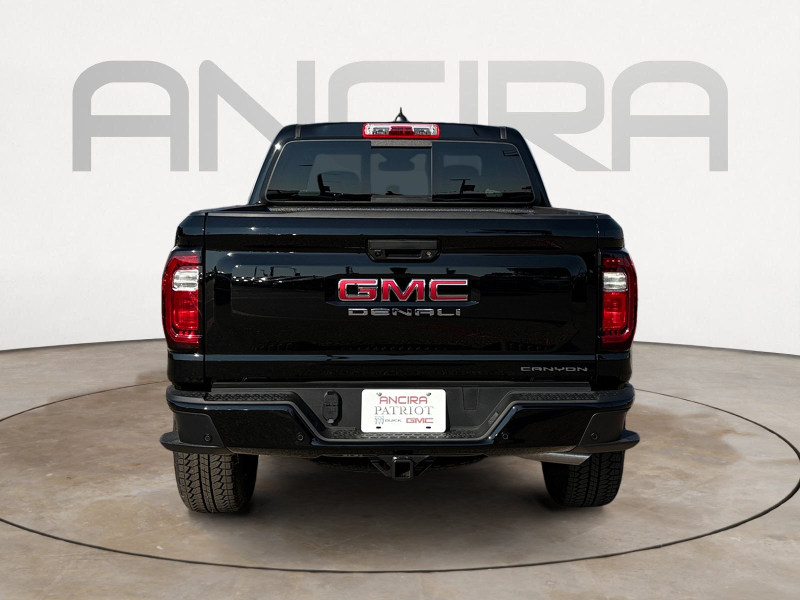 New 2026 GMC Canyon Denali AWD/4WD image 9