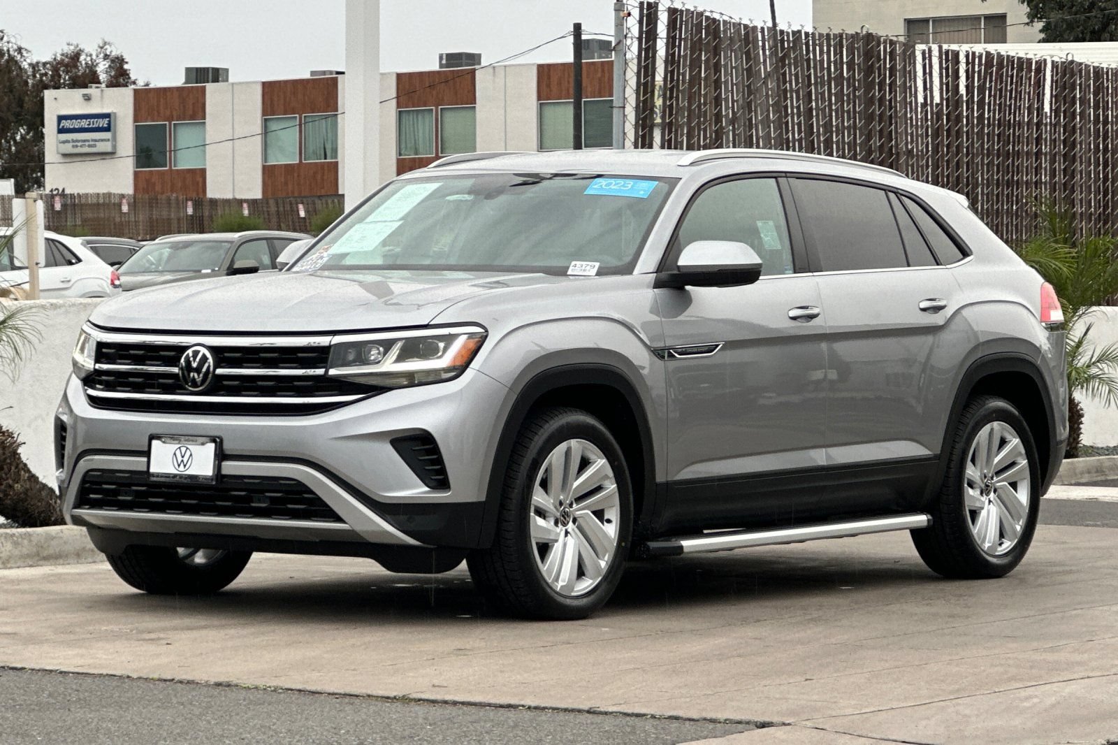 Certified 2023 Volkswagen Atlas Cross Sport SE FWD image 8
