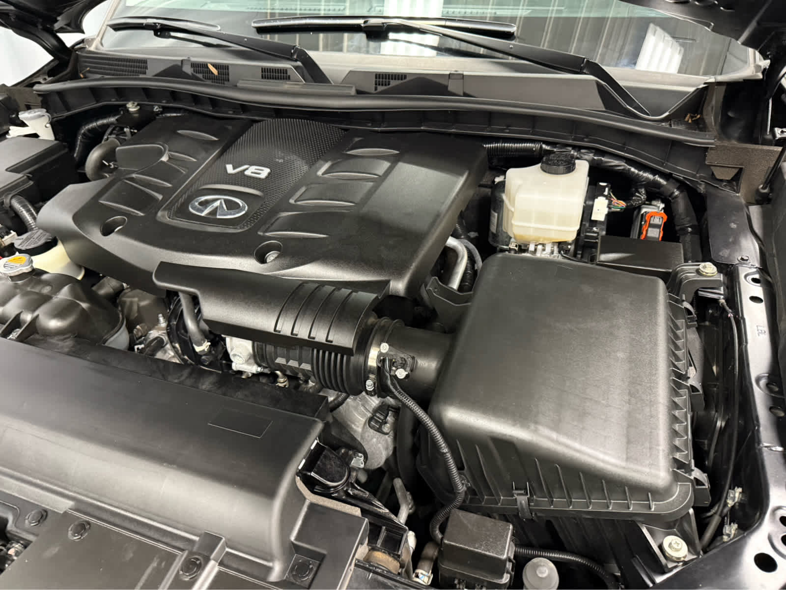 Used 2024 INFINITI QX80 Luxe w/ Cargo Package image 40