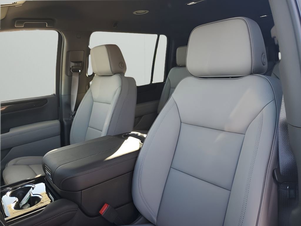 New 2026 GMC Yukon XL Elevation w/ LPO, Floor Liner Package image 31