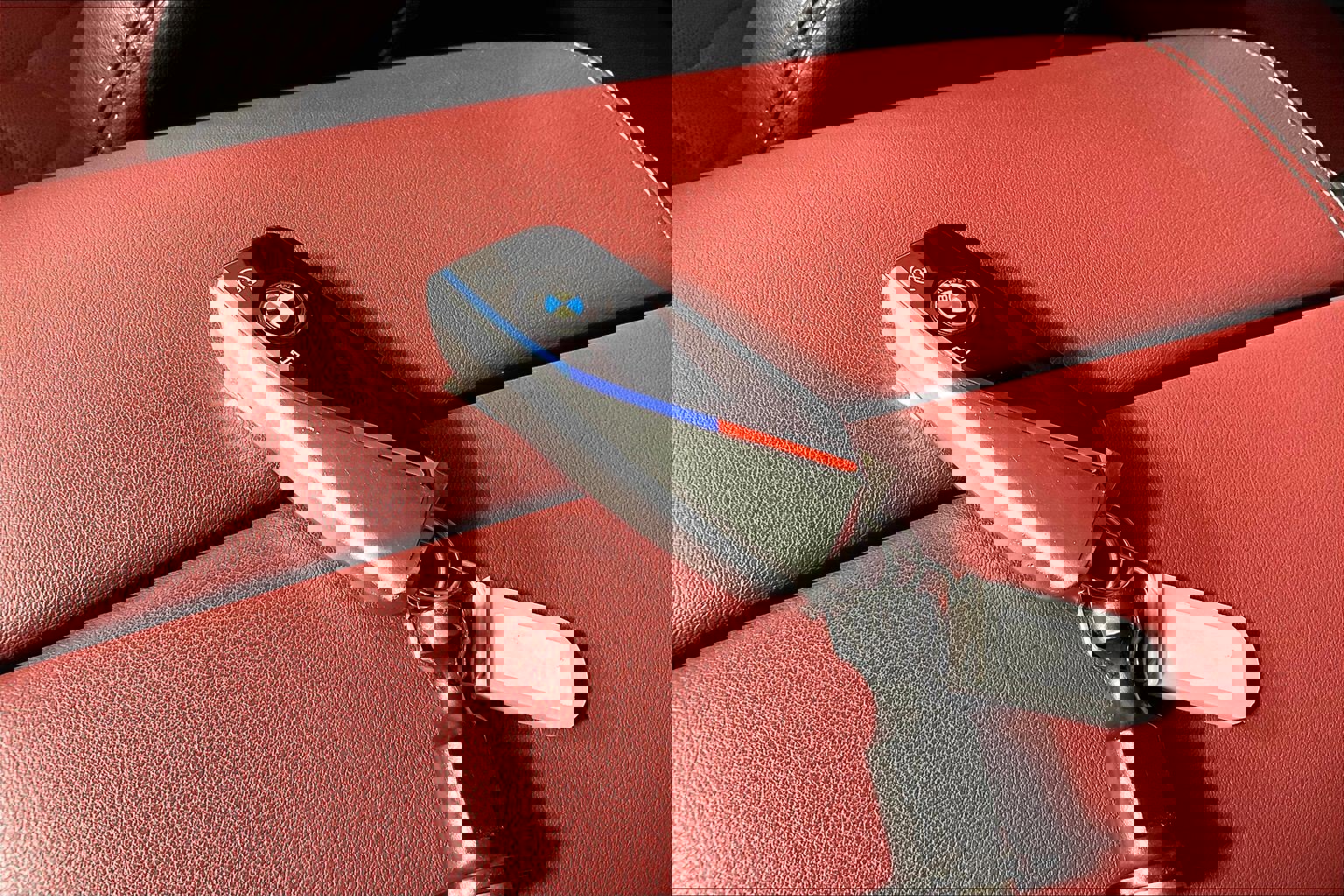 Certified 2024 BMW X6 xDrive40i w/ Premium Package image 29