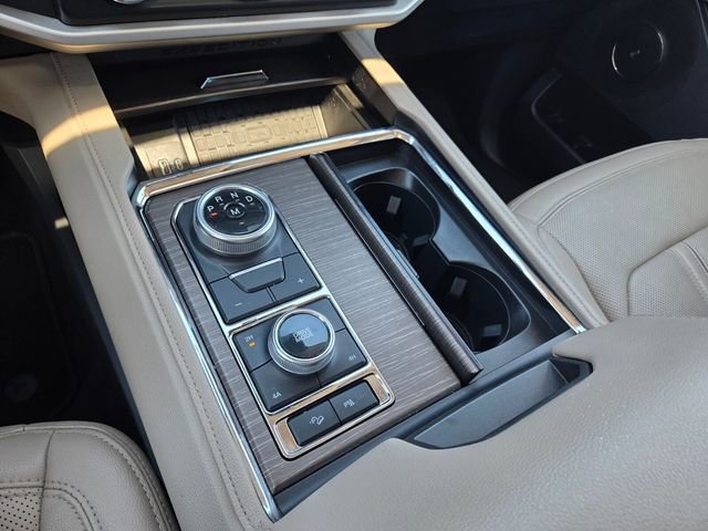 Used 2022 Ford Expedition Max Limited AWD/4WD image 27