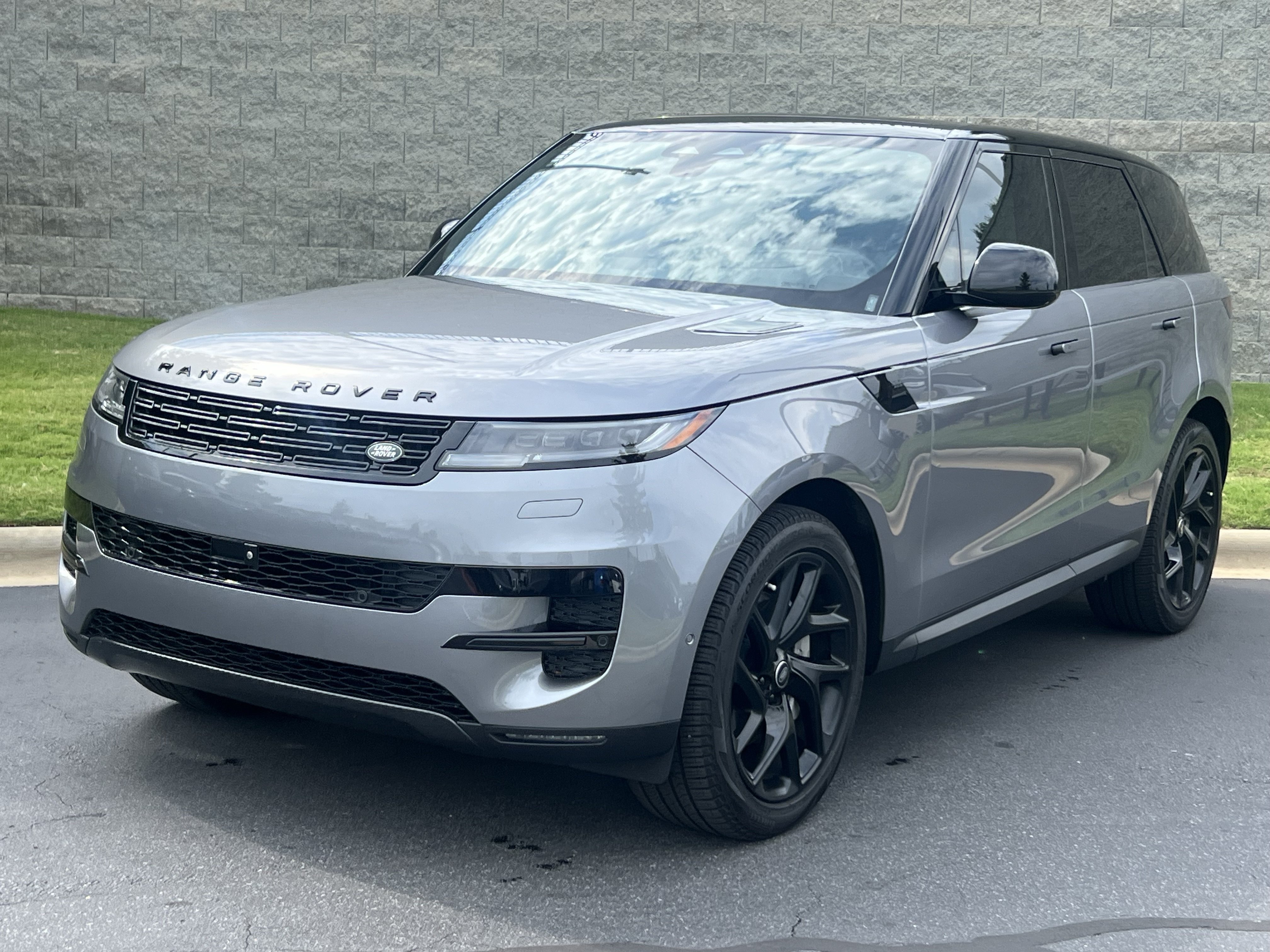Certified 2024 Land Rover Range Rover Sport SE