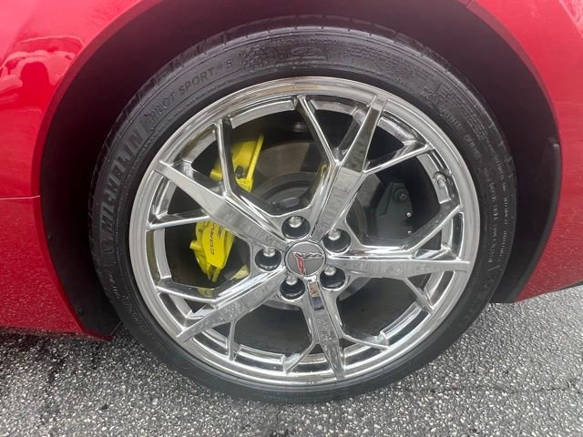 Used 2021 Chevrolet Corvette Stingray Premium Conv w/ Z51 Performance Package RWD image 28